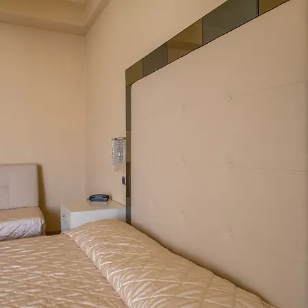 Hotel Manzoni Wellness&spa 4*